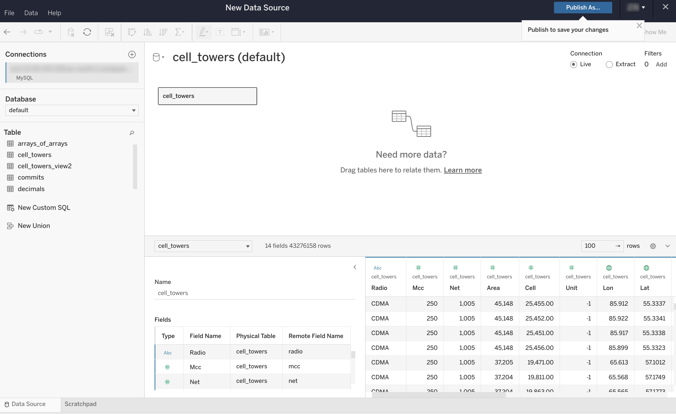 Страница источника дан�ных Tableau Online с таблицами базы данных слева и холстом справа с функцией перетаскивания